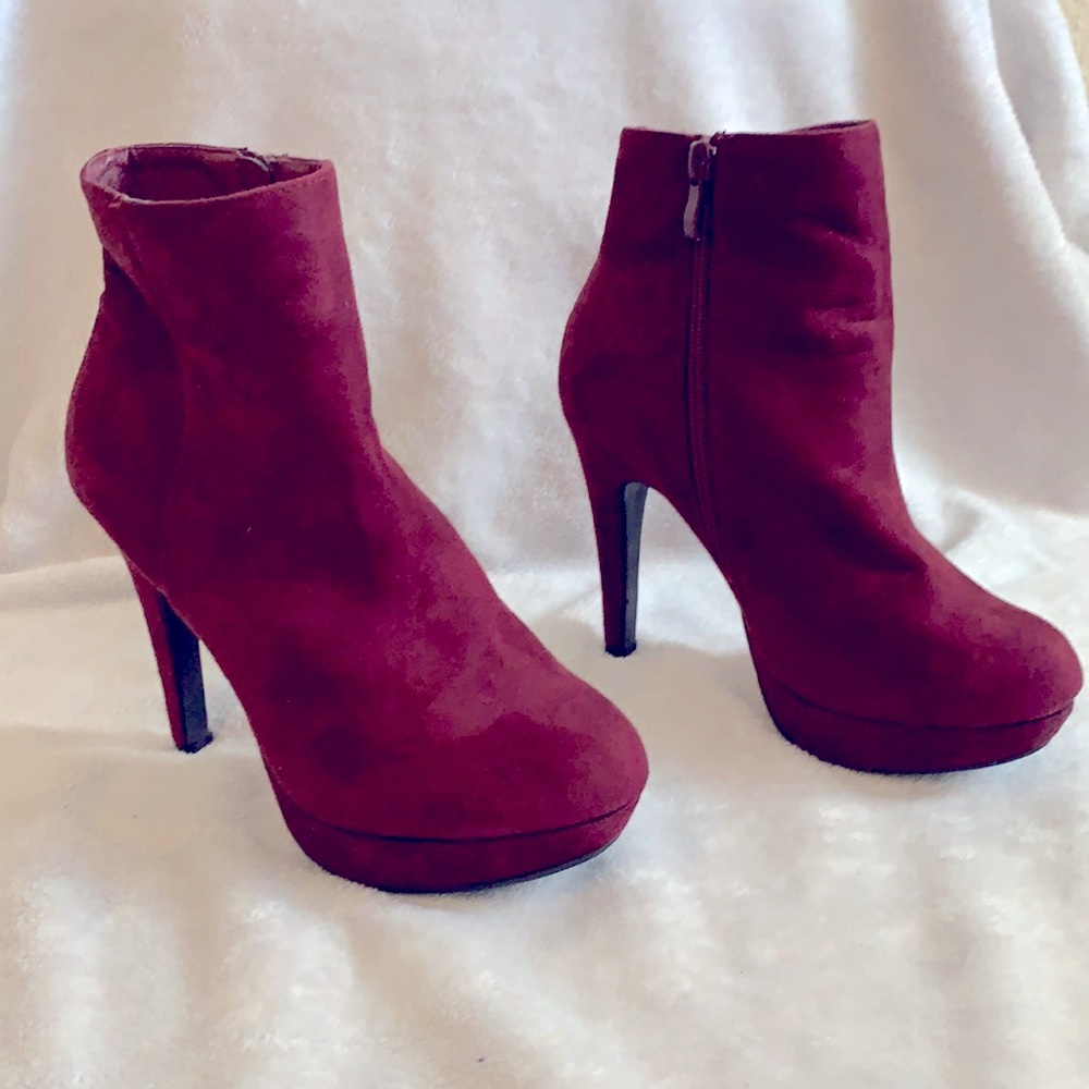 TOP MODA booties